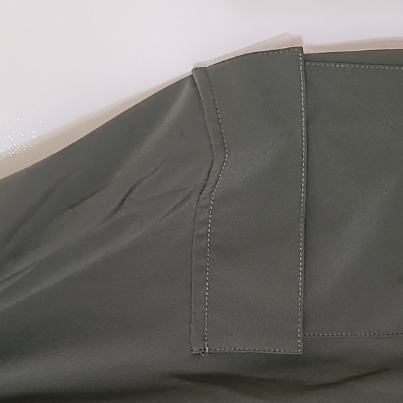 MESSINI Women's Olive Green Tie-Waist Shorts - Size XL - Picture 3 of 7